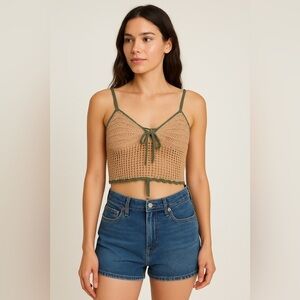Love Knits Crochet Crop Top Beige with Green Trim – Size M